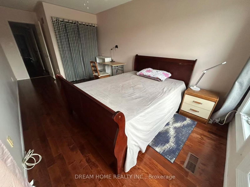 Bedroom 2 - 2876 Westbury Court