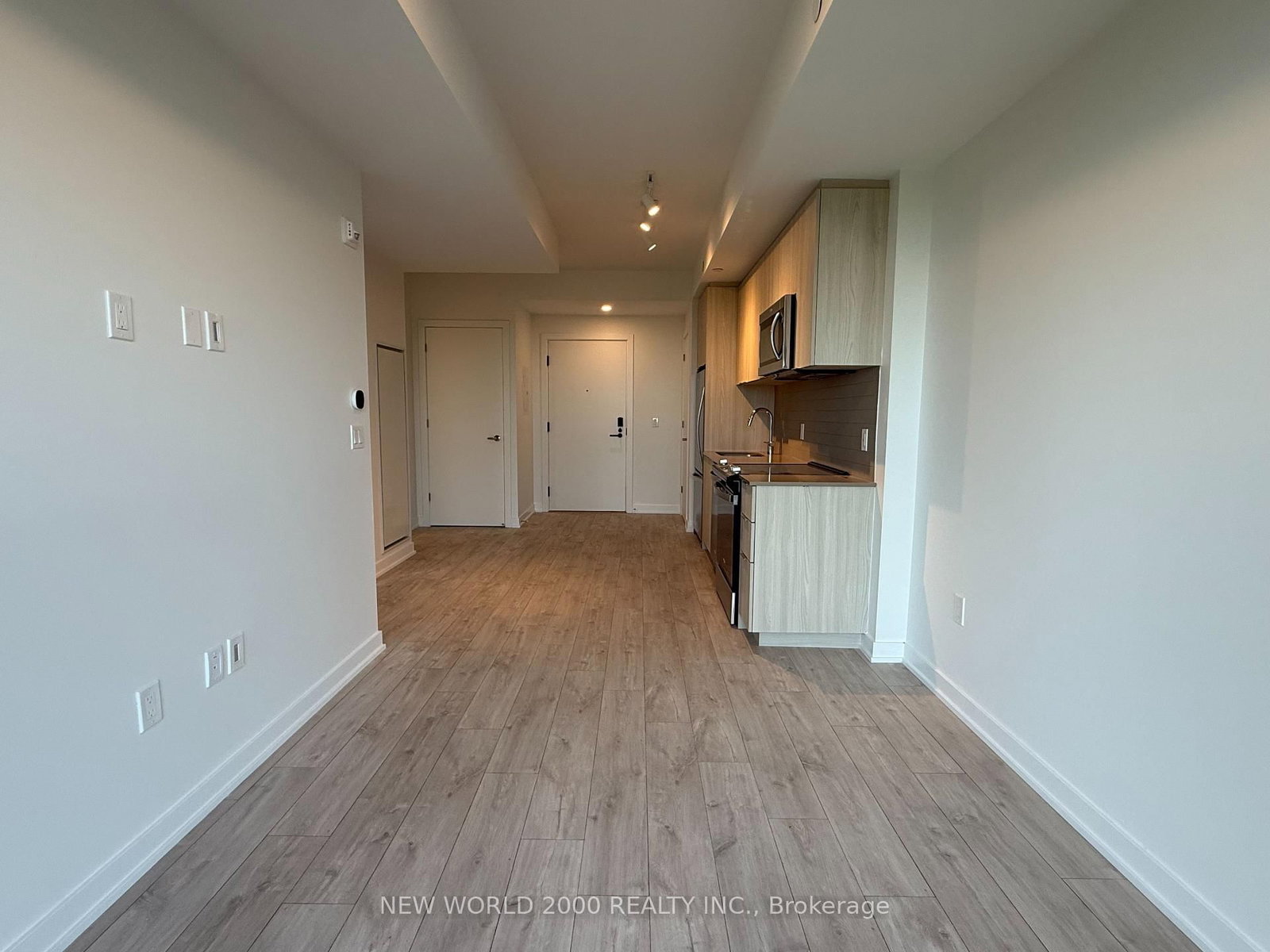 720-740 Whitlock Ave, Milton, view 12