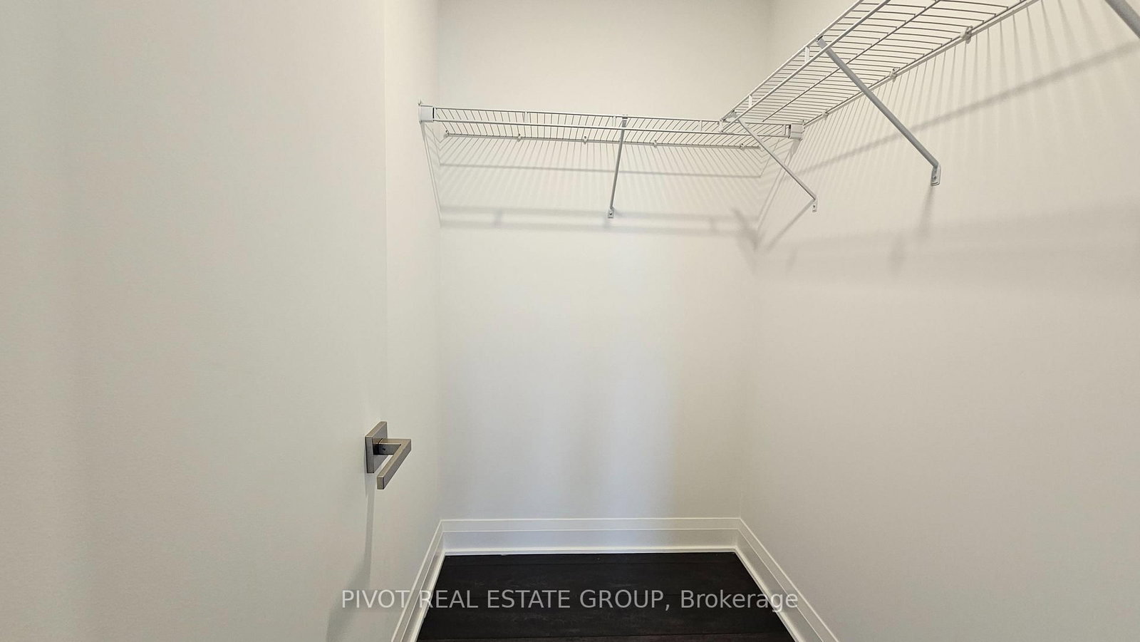 2704-2 Erskine Rd, Mississauga, view 6