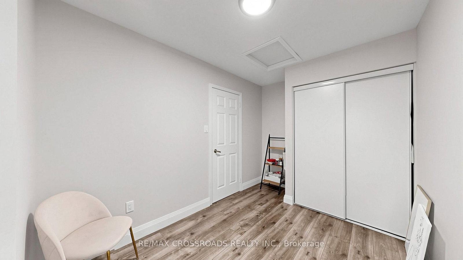 6020 Derry Road • Milton, ON photo 27