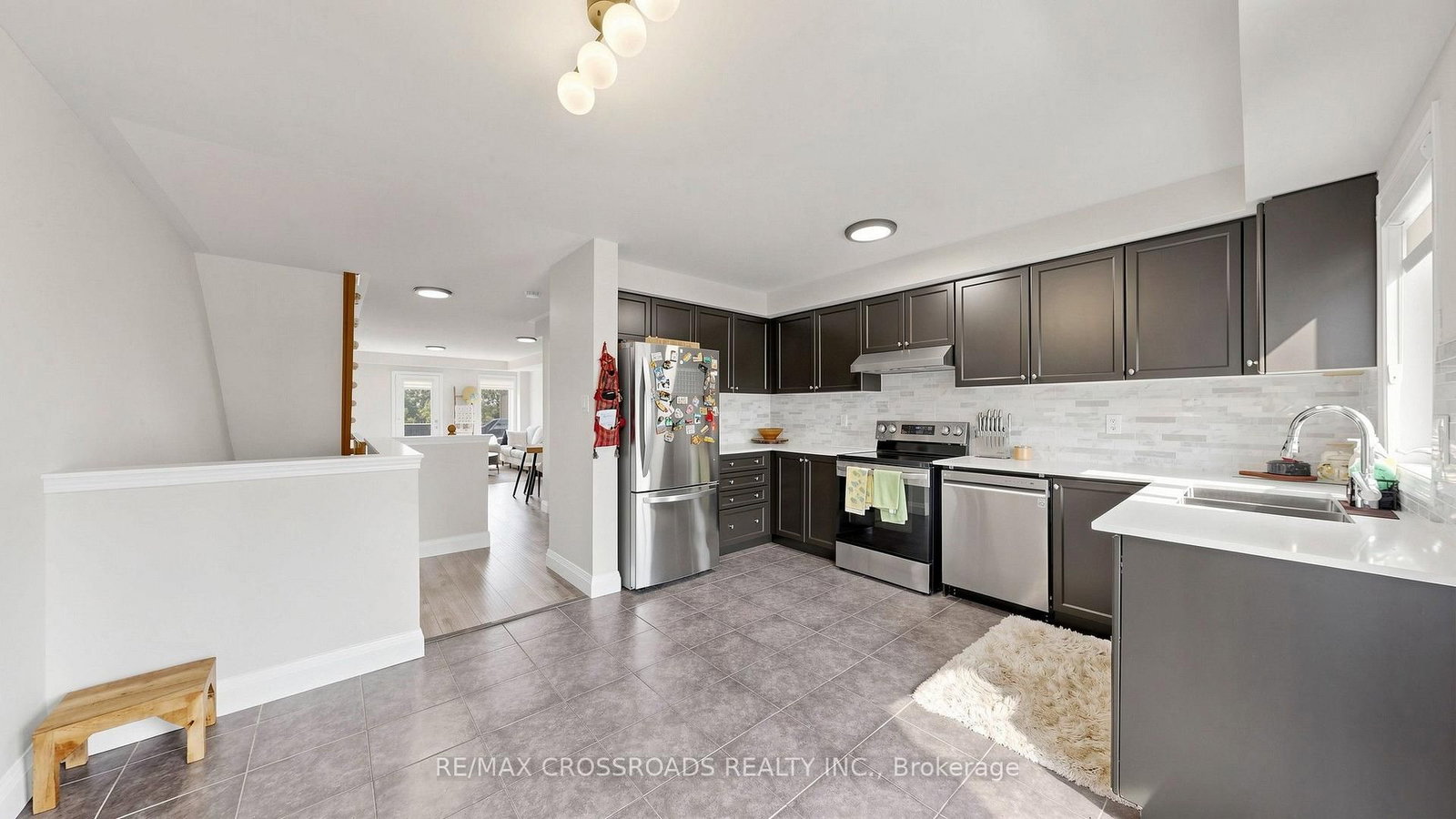 6020 Derry Road • Milton, ON photo 8