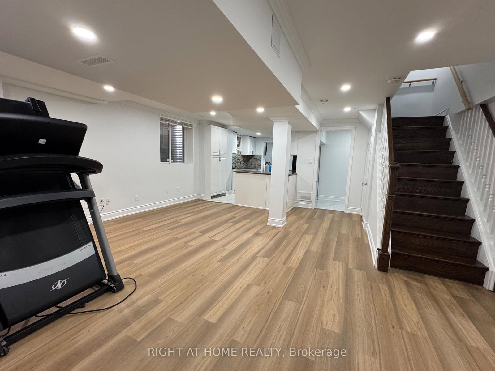 372 Winfield Terr, Mississauga, view 18