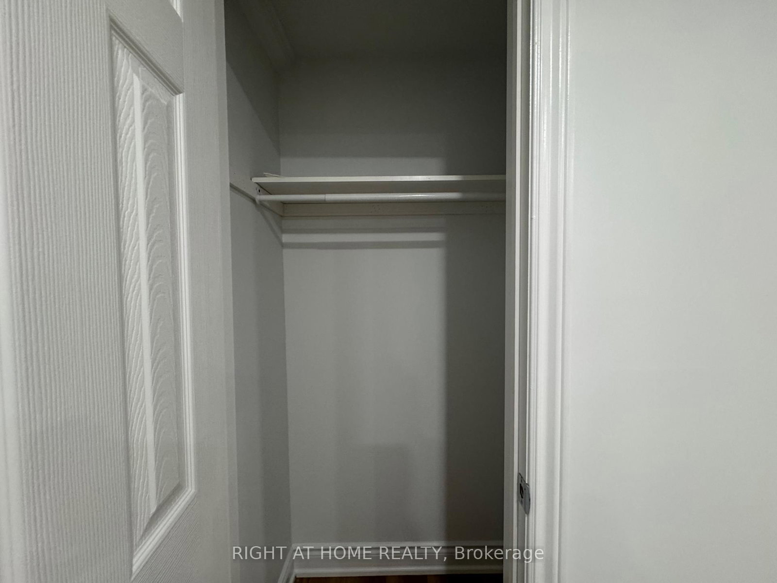 372 Winfield Terr, Mississauga, view 3