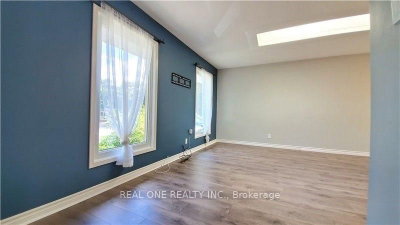 133 Mccraney Oakville,ON L6H 1H5 — Photo 3