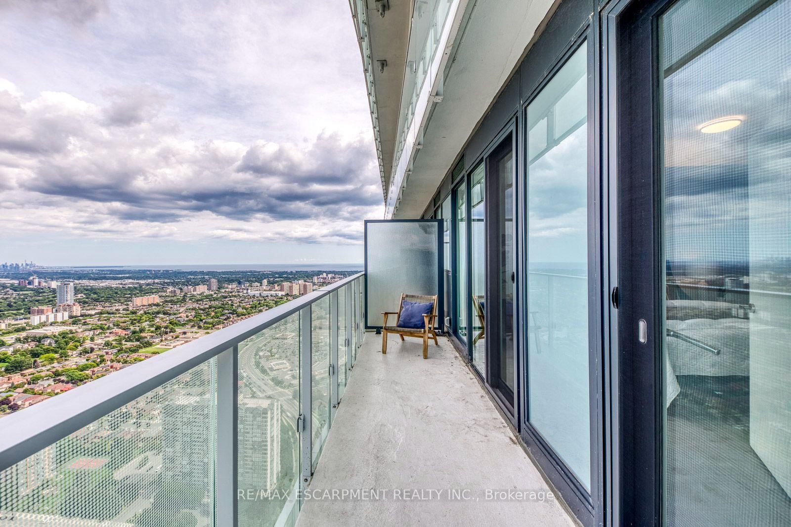 3900 Confederation Parkway • #5010 • Mississauga, ON photo 23