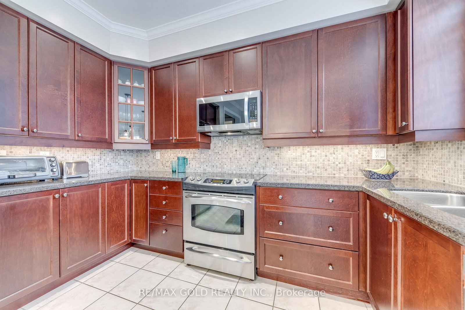4831 Columbus Drive • Burlington, ON photo 17