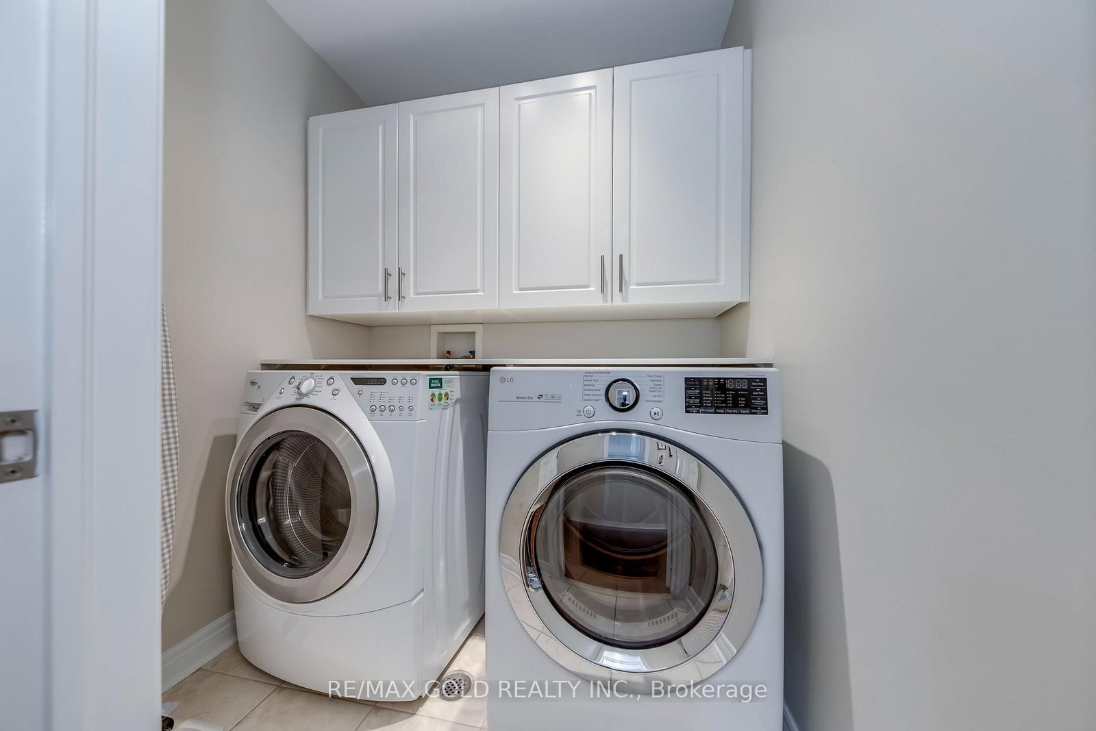 4831 Columbus Drive • Burlington, ON photo 38