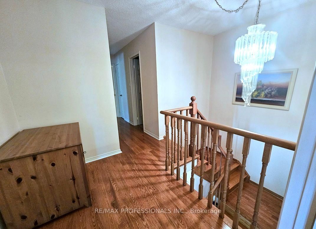500 Silverthorne Crescent • #1 • Mississauga, ON photo 29