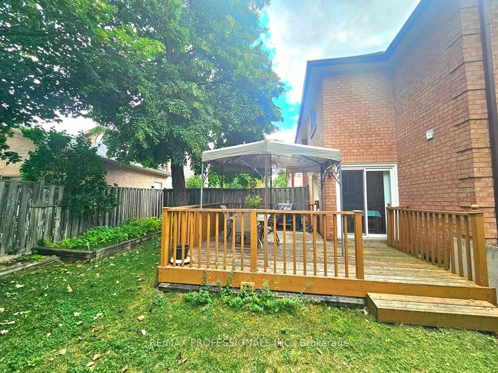 500 Silverthorne Crescent • #1 • Mississauga, ON photo 43
