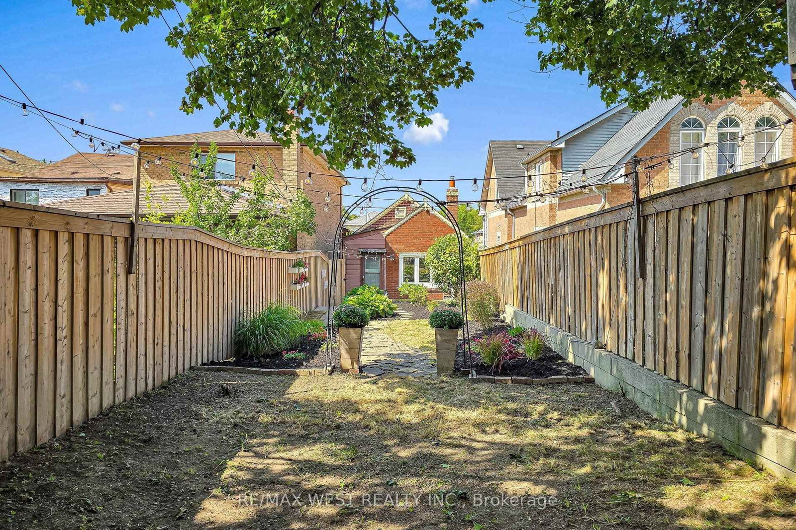 59 Branstone Road • Toronto, ON photo 39