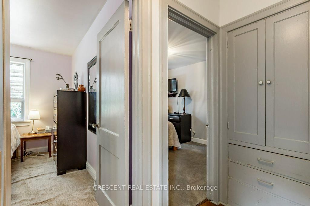 982 Briar Hill Avenue • Toronto, ON photo 16