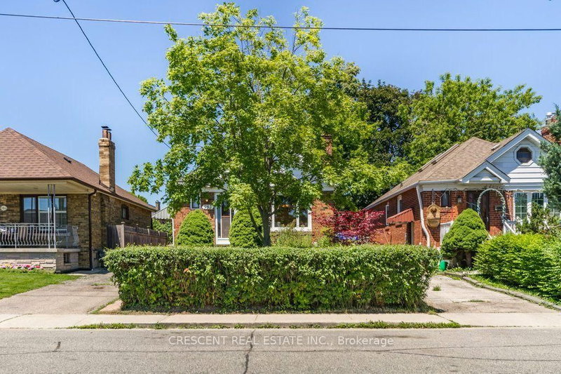 982 Briar Hill Avenue