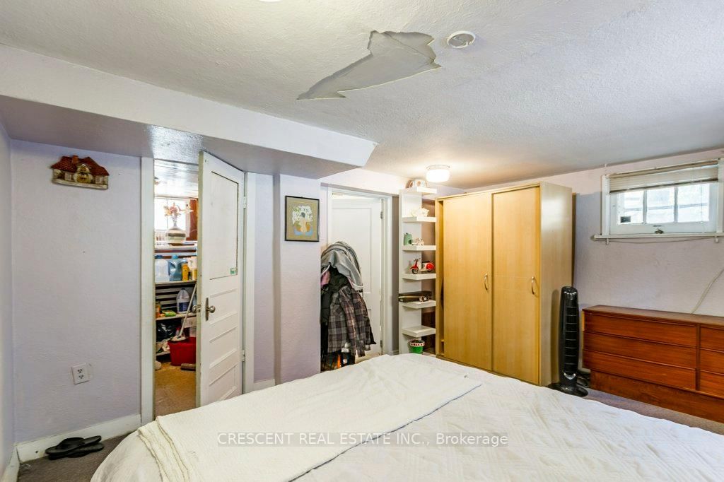 982 Briar Hill Avenue • Toronto, ON photo 30