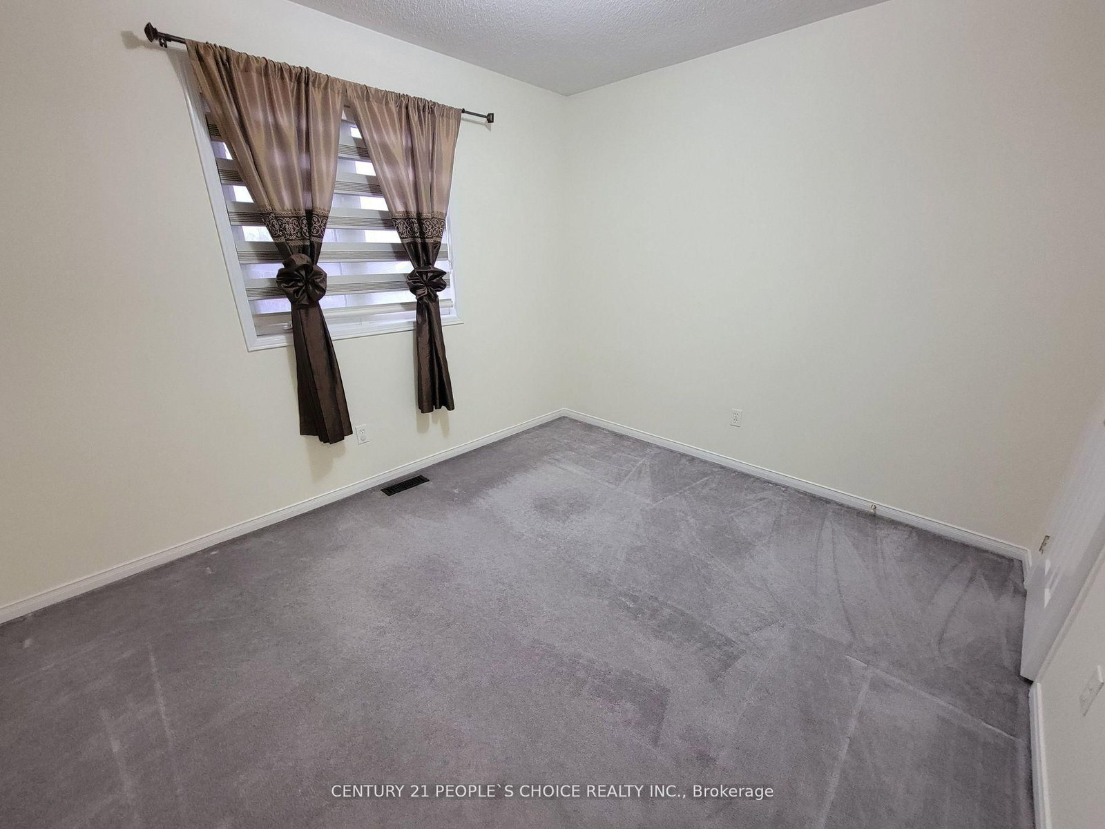 Upper-783 Millworks Cres, Mississauga, view 21