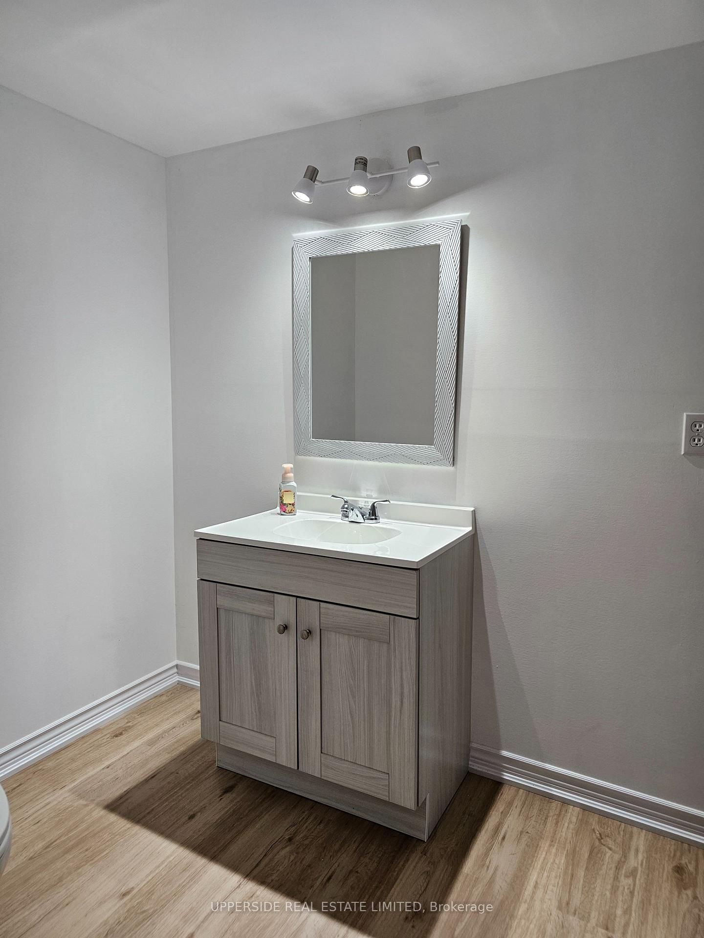 4 Kingsley Road S • Halton Hills, ON photo 29