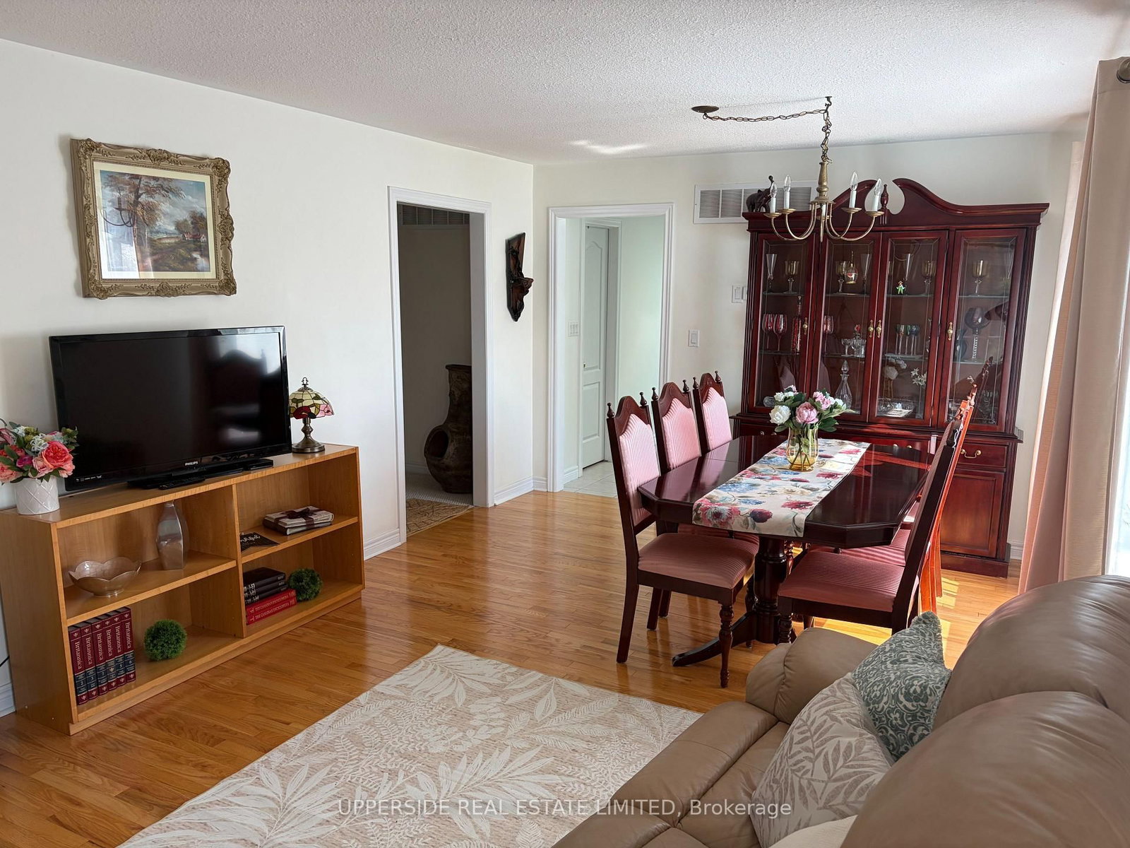 4 Kingsley Road S • Halton Hills, ON photo 8