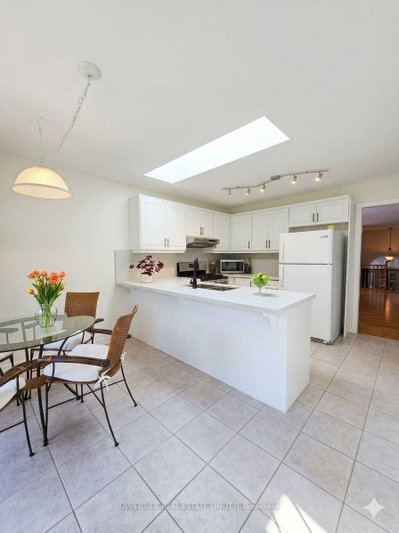 4 Kingsley Road S • Halton Hills, ON photo 9