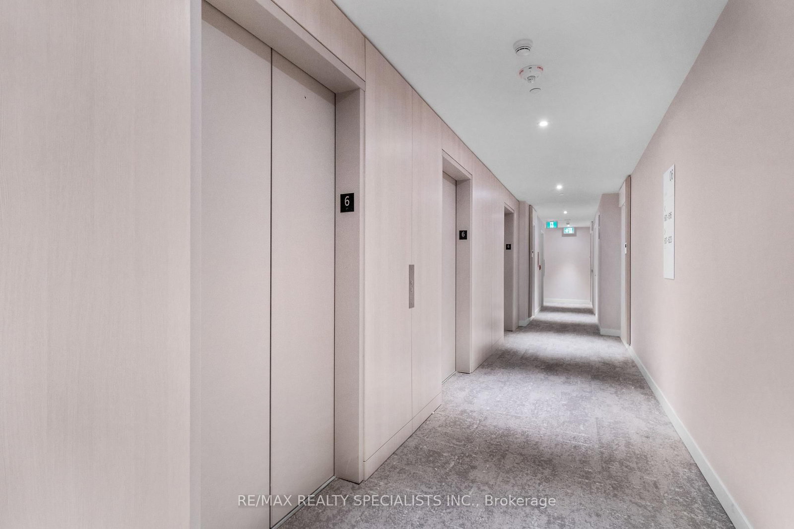 620-28 Ann St, Mississauga, view 10