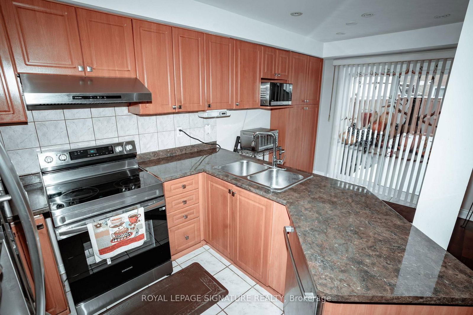 945 Mandolin Pl, Mississauga, view 9