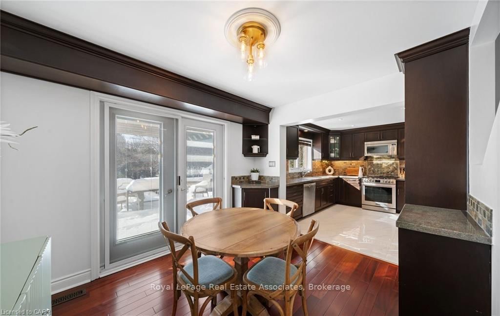 Upper-1550 Woodeden Dr, Mississauga, view 15