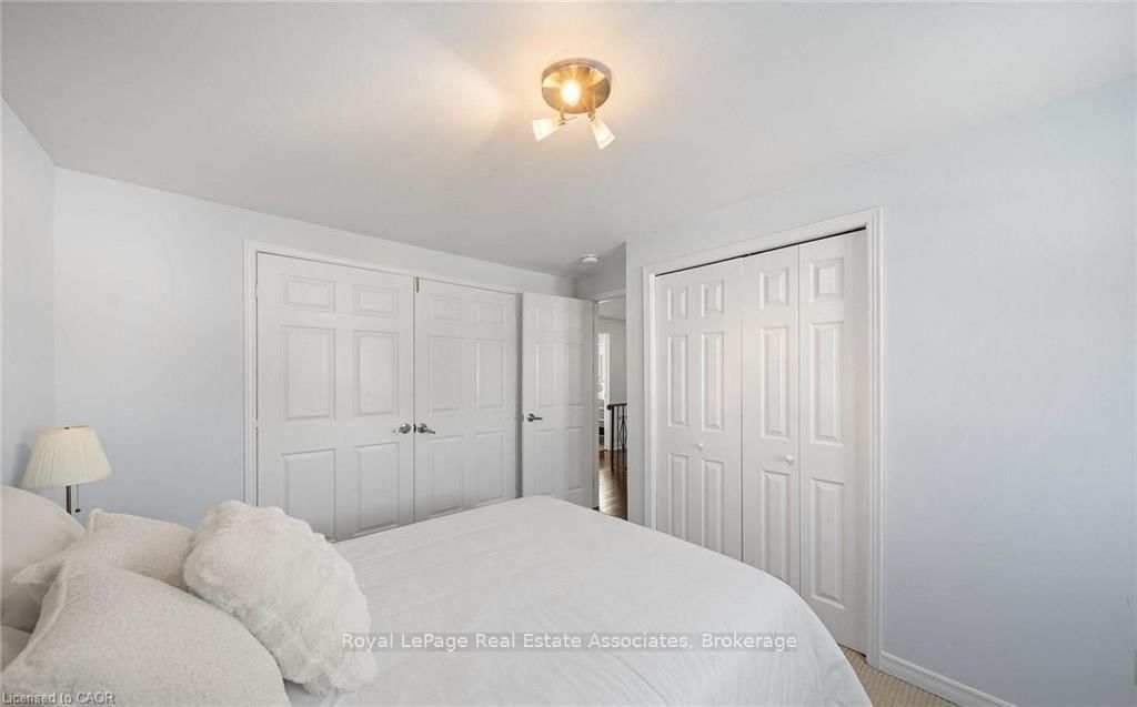 Upper-1550 Woodeden Dr, Mississauga, view 23