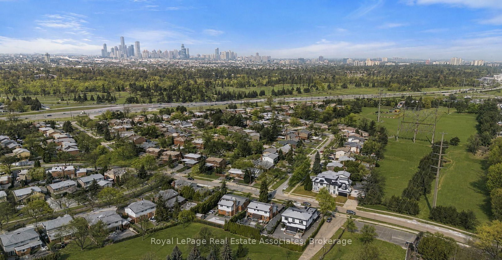 Upper-1550 Woodeden Dr, Mississauga, view 24