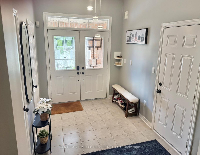 14 - 3275 Stalybridge Drive