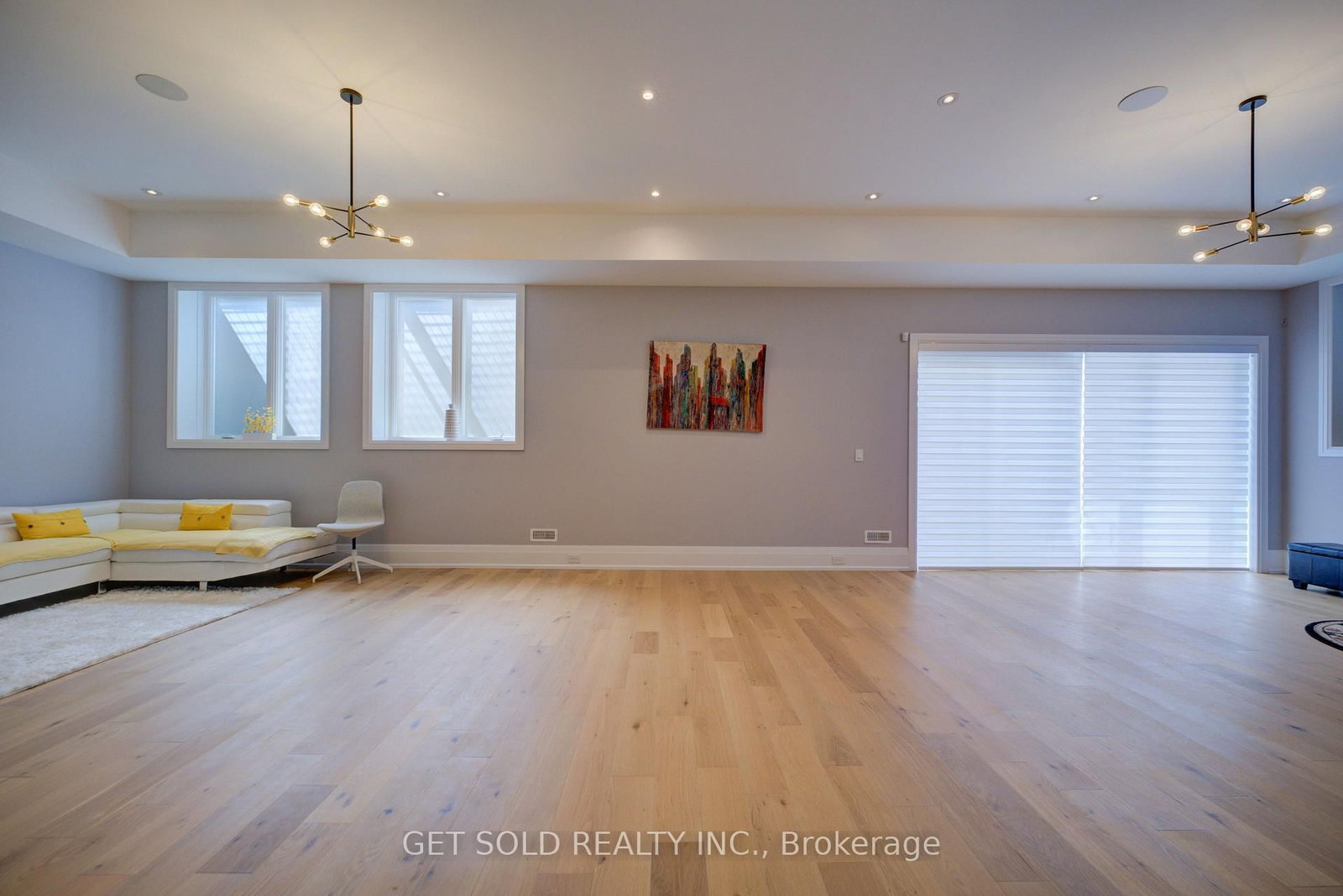 150 Wolfdale Avenue • Oakville, ON photo 38