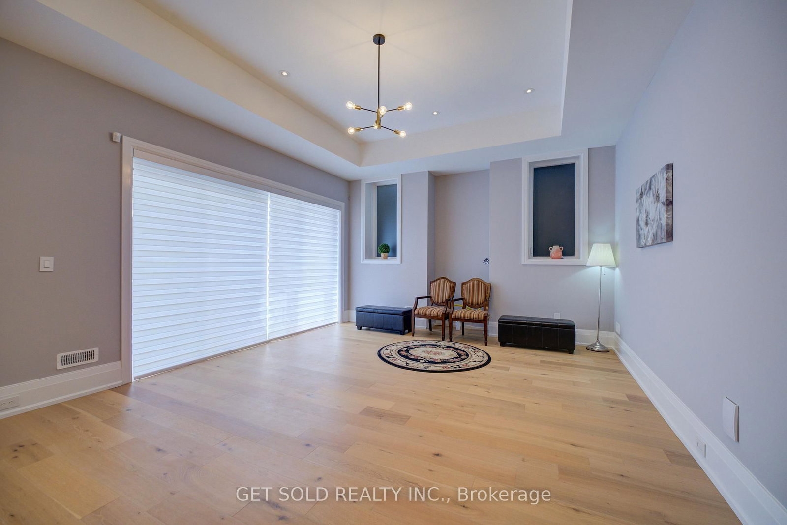 150 Wolfdale Avenue • Oakville, ON photo 39