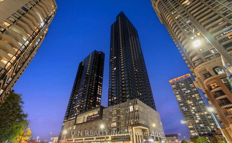 3803 - 395 Square One Drive