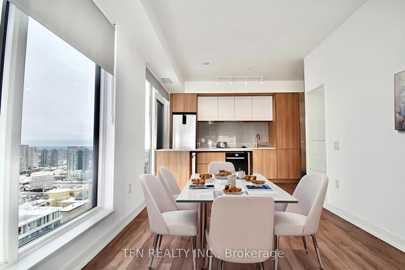 3803 - 395 Square One Drive