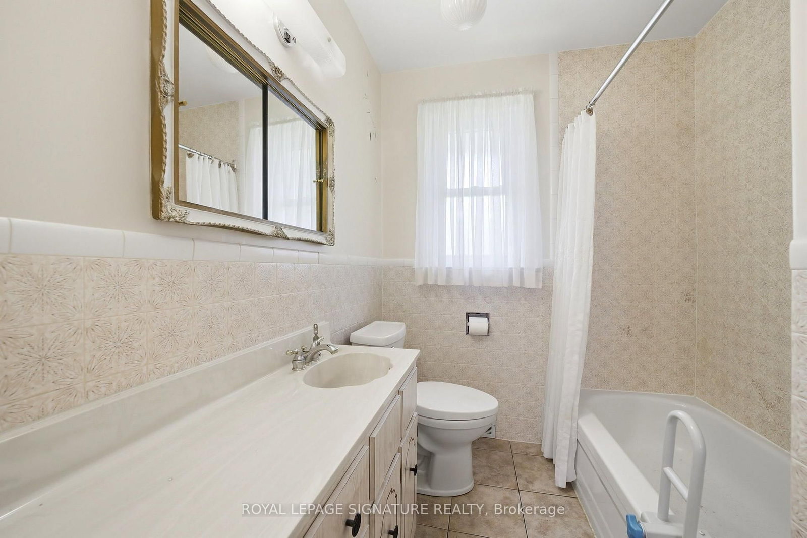 40 Kirk Bradden Road E • Toronto, ON photo 13