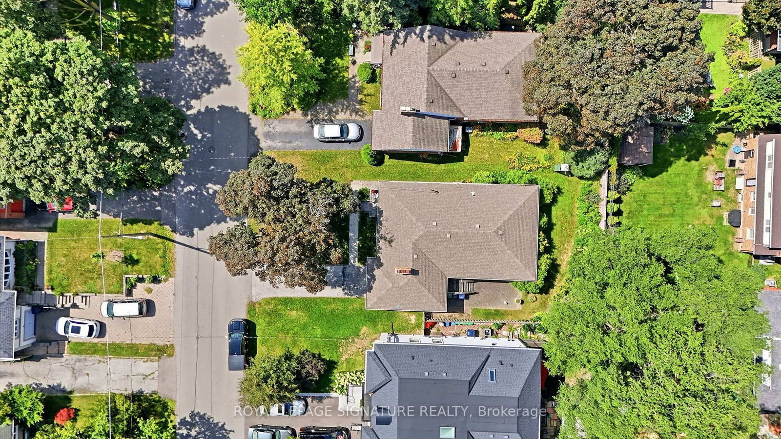 40 Kirk Bradden Road E • Toronto, ON photo 34
