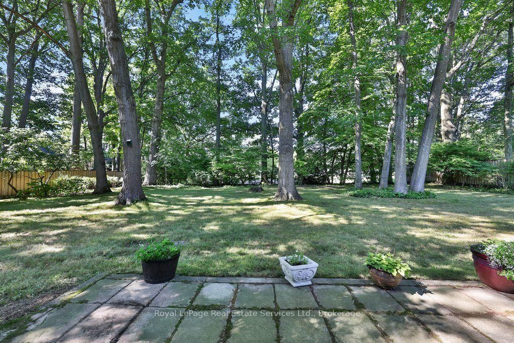 328 Dalewood Drive • Oakville, ON photo 37