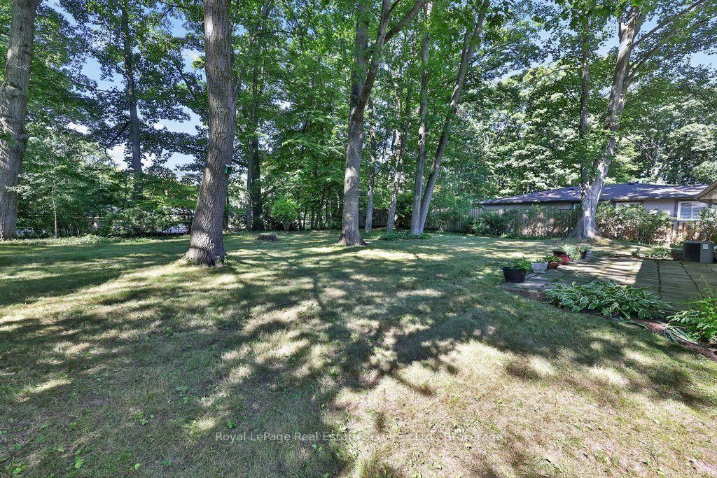 328 Dalewood Drive • Oakville, ON photo 41