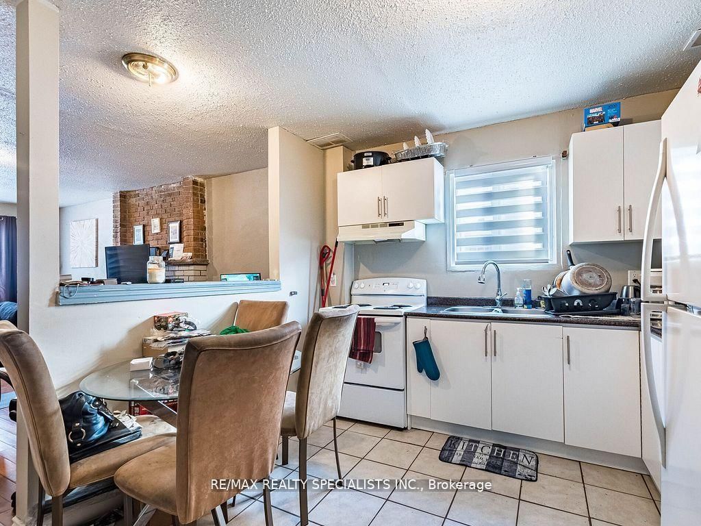 18 Ashford Court • Brampton, ON photo 32