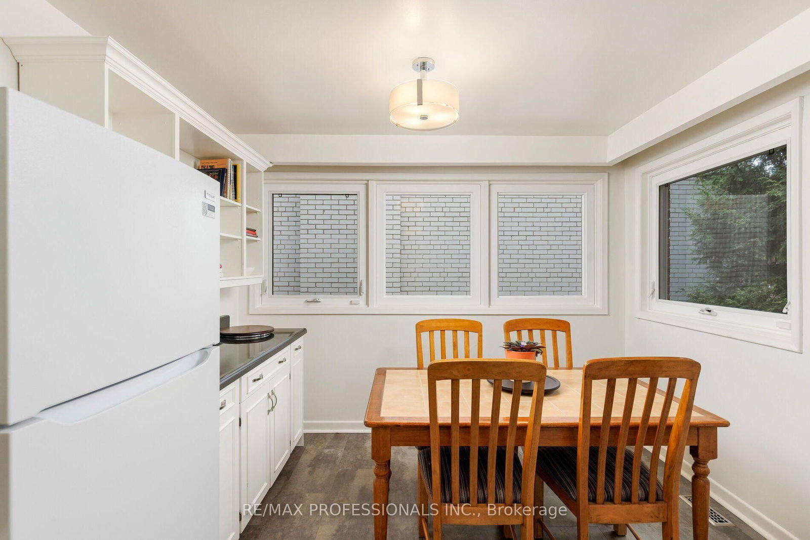 36 Thicket Road • Toronto, ON photo 15