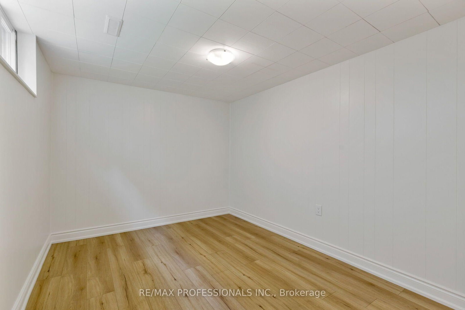36 Thicket Road • Toronto, ON photo 46