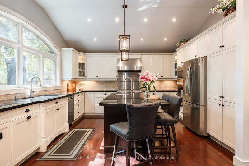 240 Colchester Oakville,ON L6J 5S5 — Photo 12