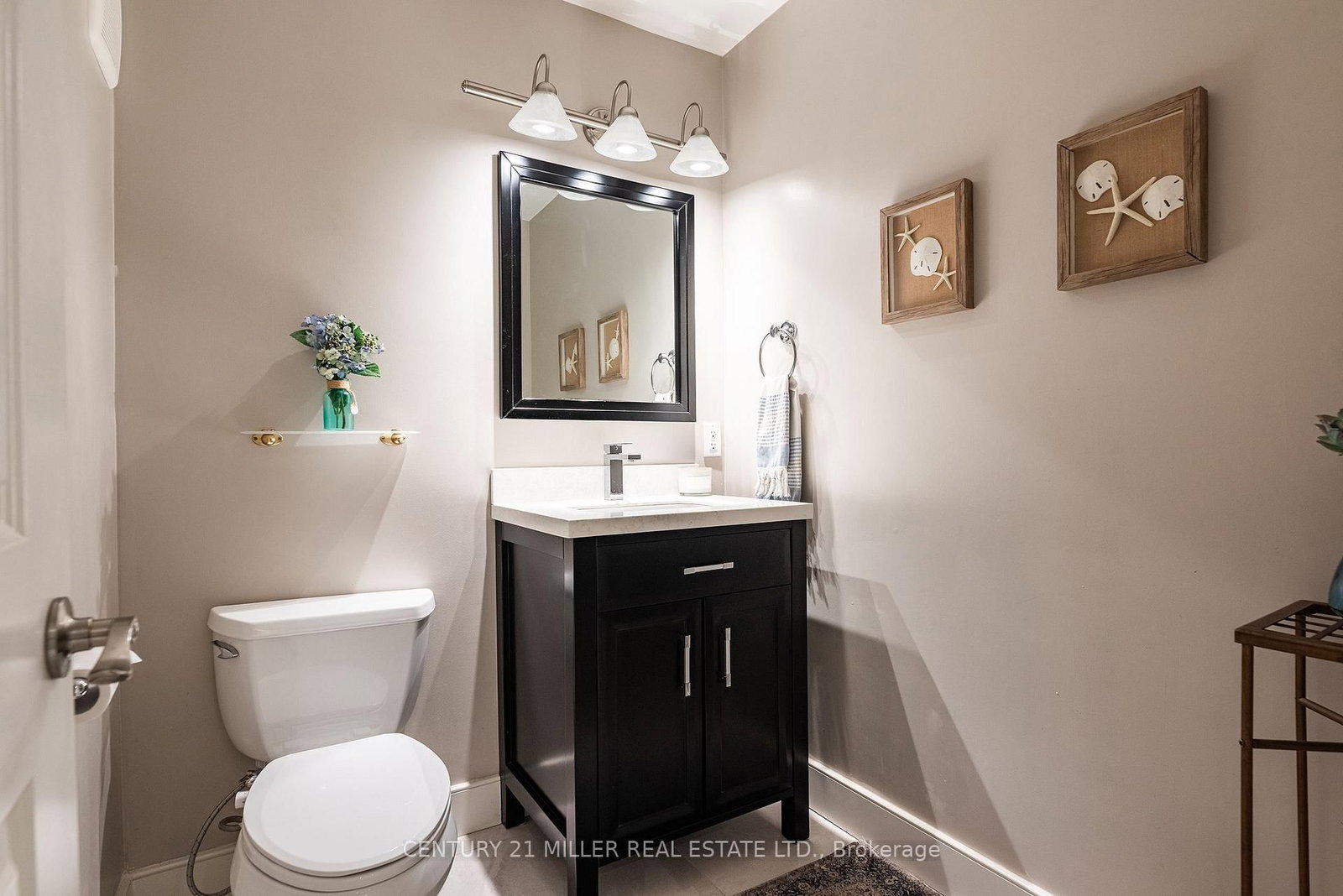 240 Colchester Drive • Oakville, ON photo 24