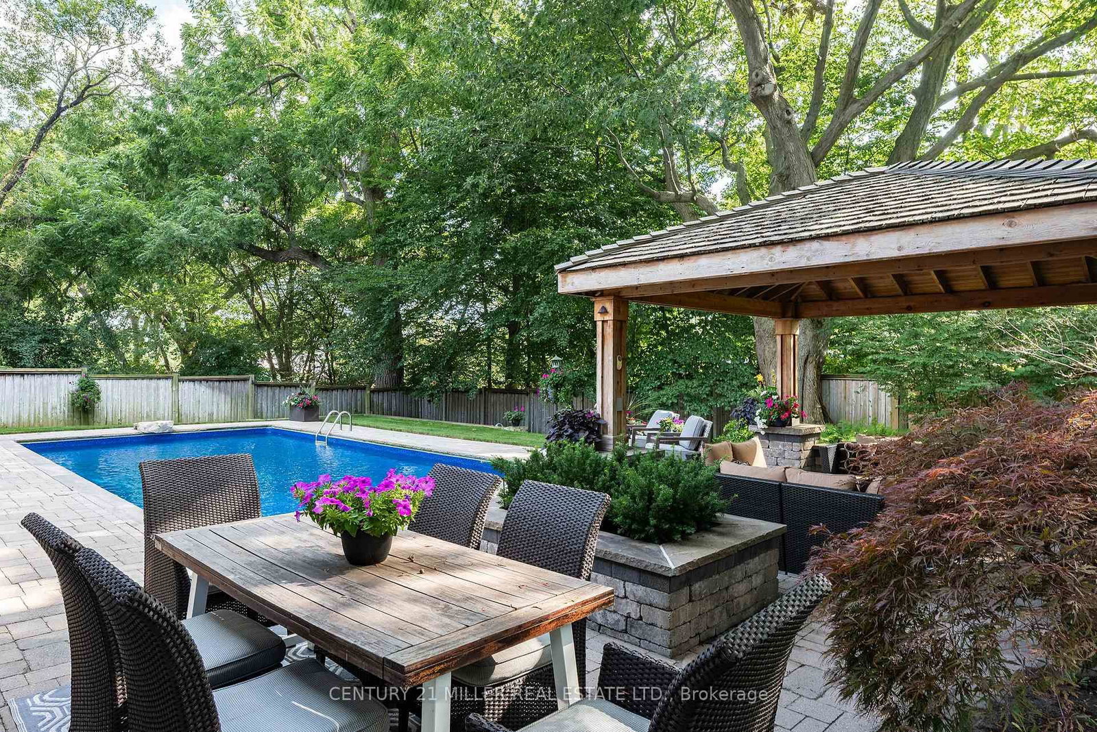 240 Colchester Drive • Oakville, ON photo 49