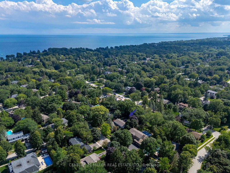 240 Colchester Oakville,ON L6J 5S5 — Photo 5