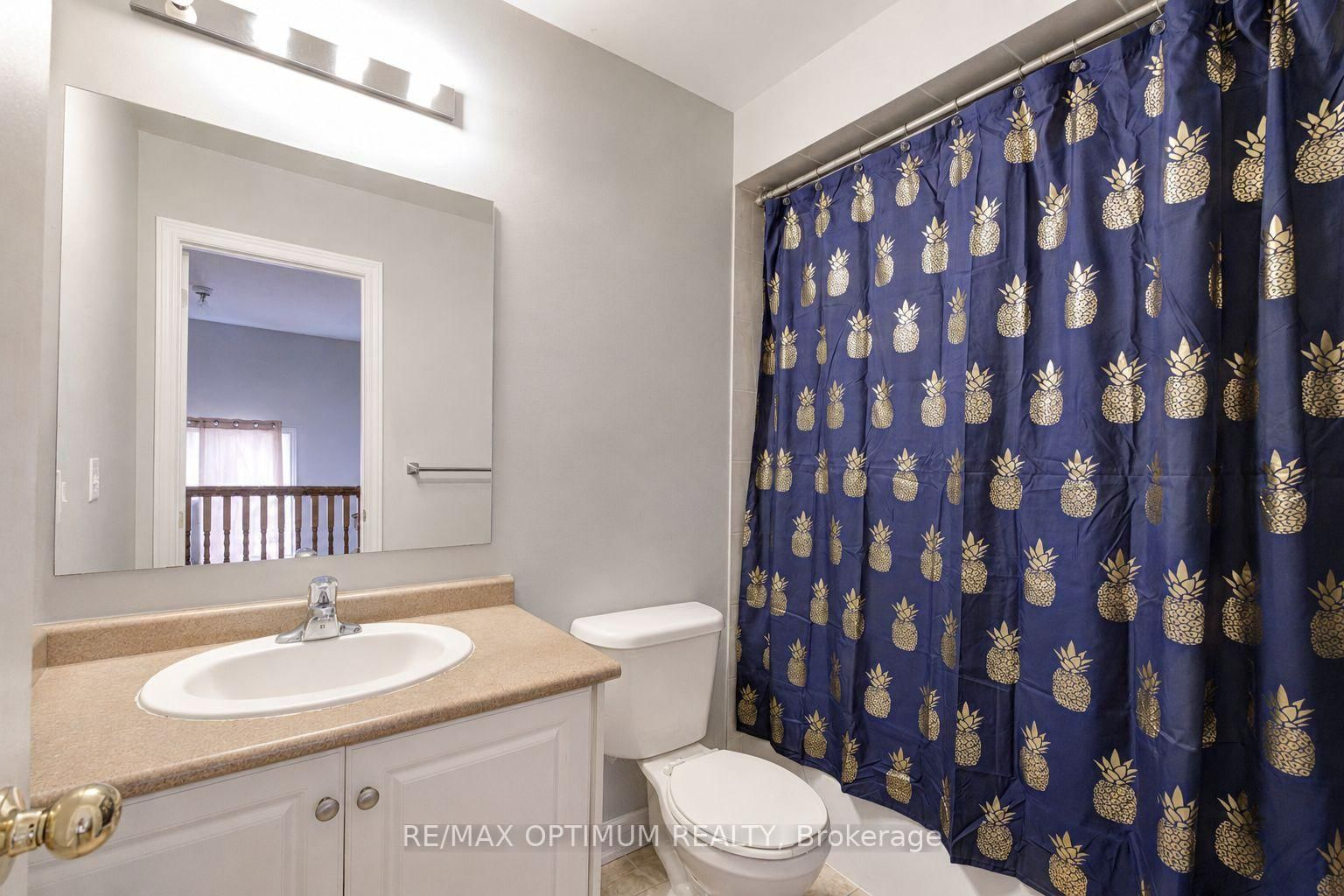 12 Franktown Drive • Brampton, ON photo 15
