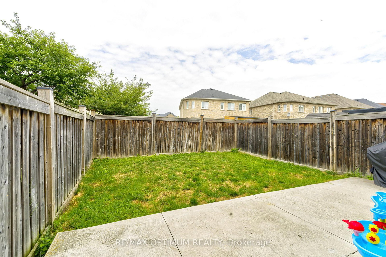 12 Franktown Drive • Brampton, ON photo 20