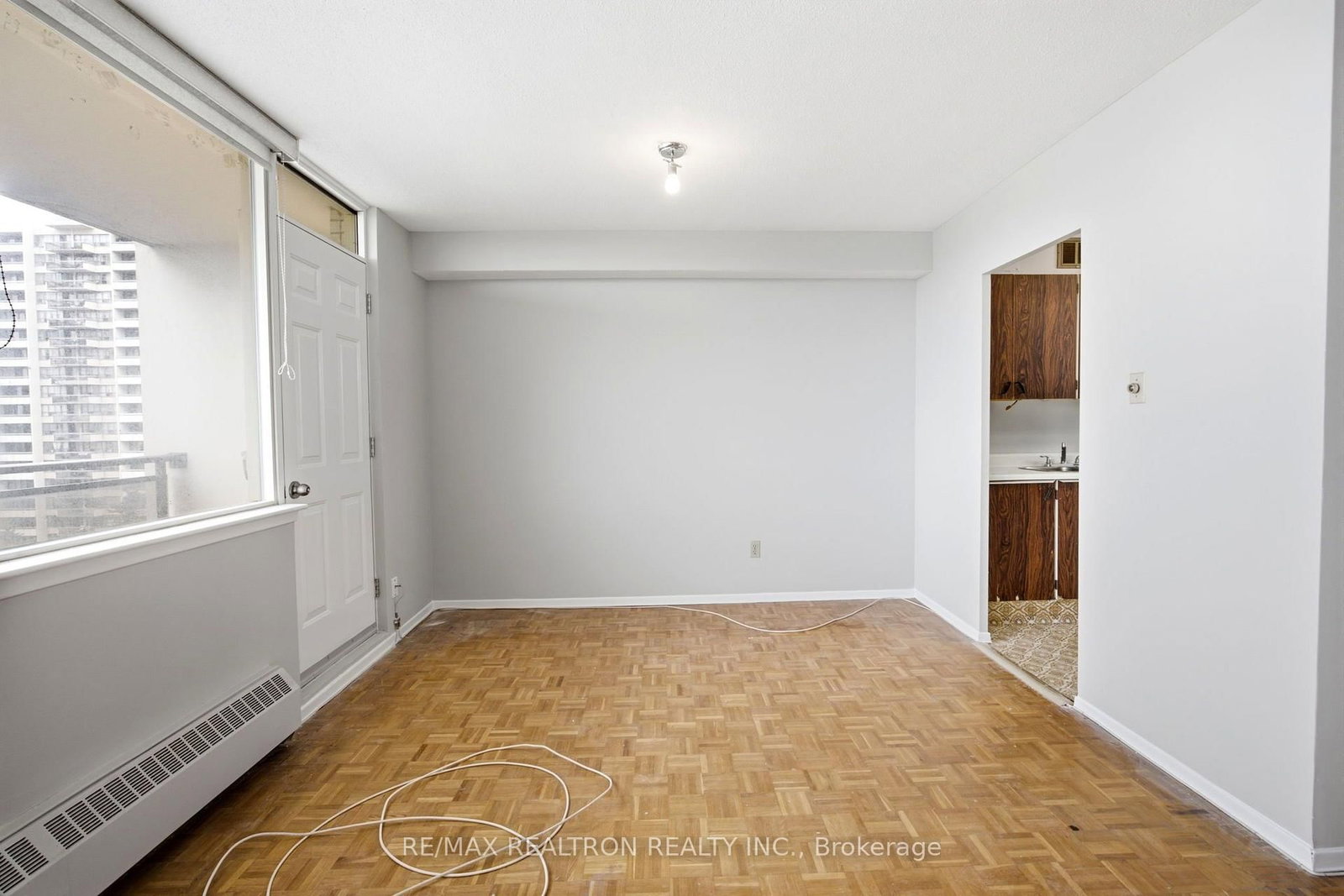 155 Marlee Avenue • #909 • Toronto, ON photo 15