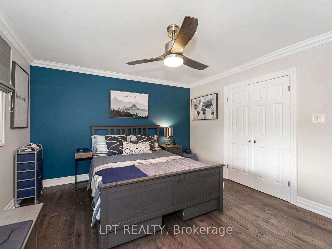 493 Tipperton Crescent • Oakville, ON photo 32