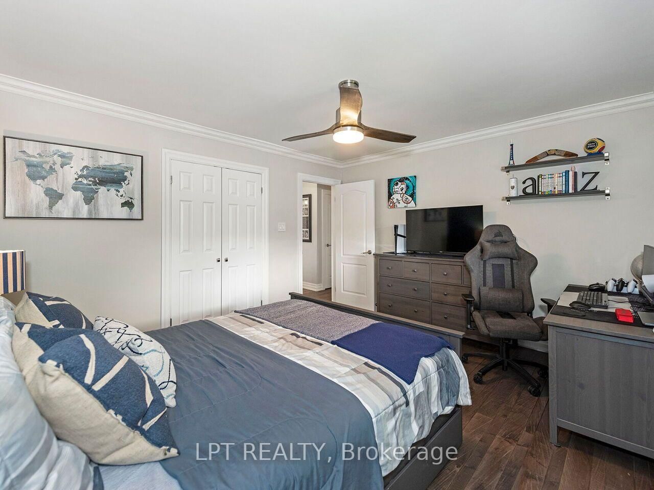 493 Tipperton Crescent • Oakville, ON photo 33