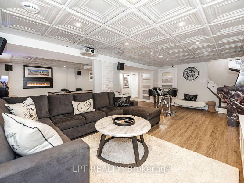 493 Tipperton Oakville,ON L6L 5E1 — Photo 37