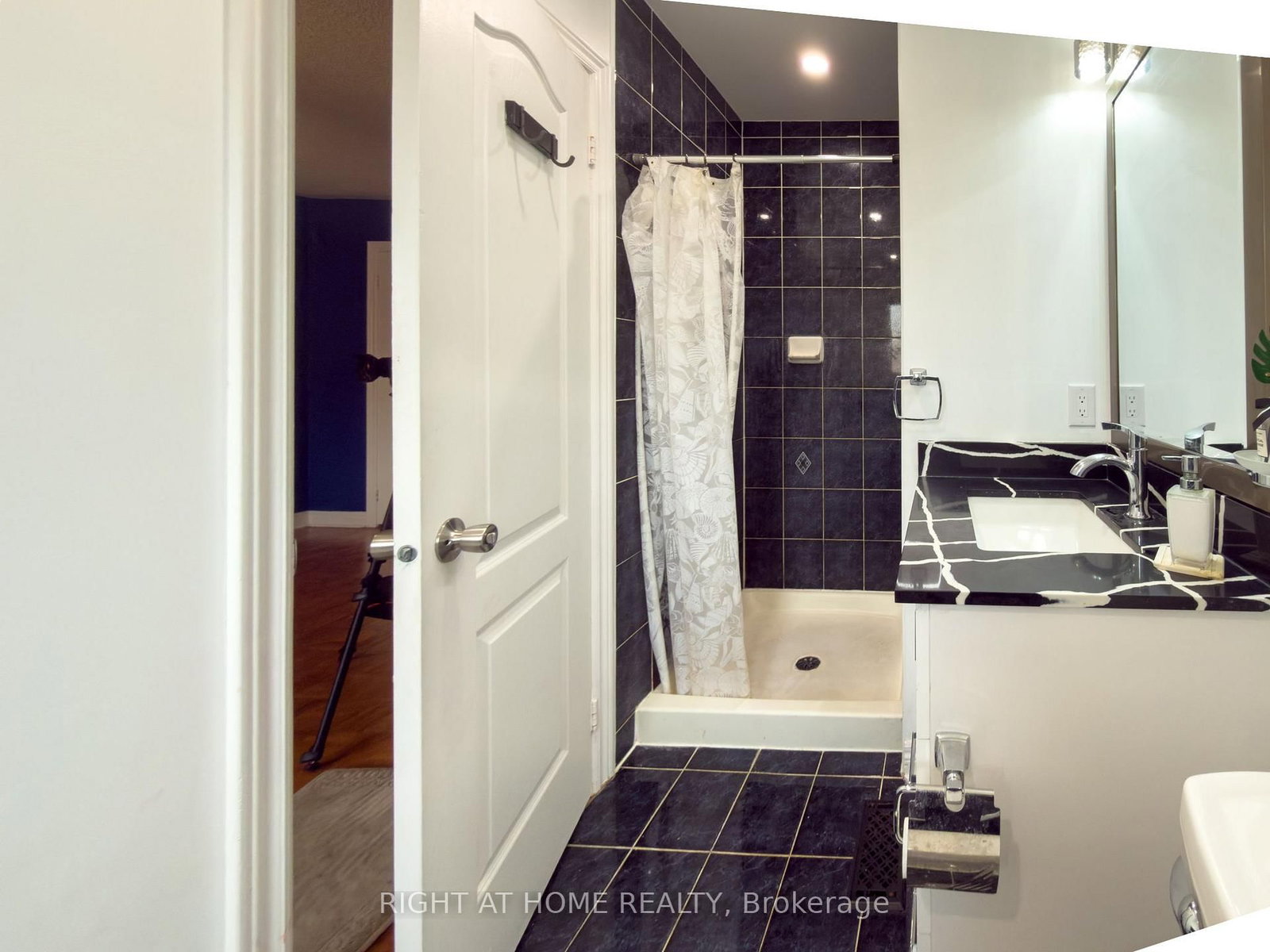 6683 Opera Glass Cres, Mississauga, view 29
