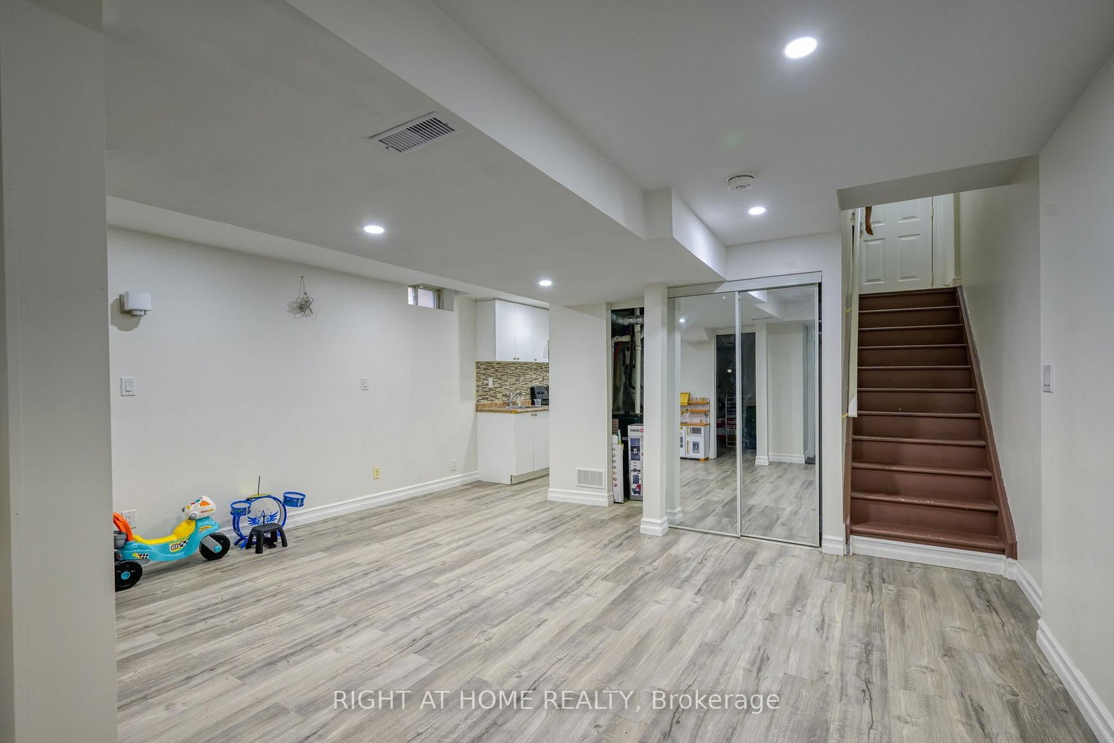 6683 Opera Glass Cres, Mississauga, view 34